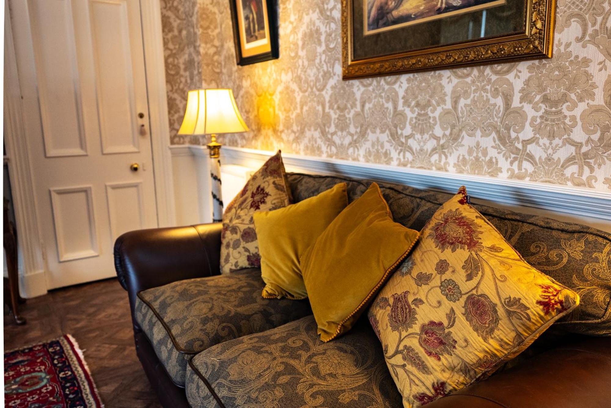 The Townhouse Ayr - Luxury B&B - Adults Only Exteriör bild